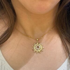 COLLIER